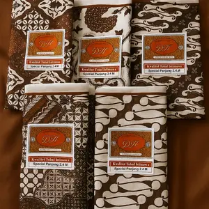 Kain Panjang Jumbo putihan(240×115) / Kain Jarik / Kain Batik / Jarik Batik / Kain Melahirkan
