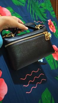 Product Review of tas mini bag 22 cm Kulit sapi asli from c**7 0