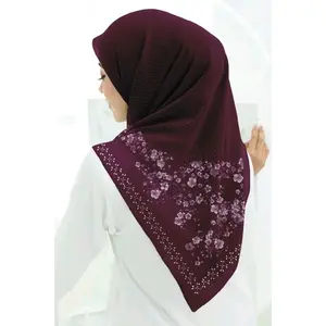 jilbab segi empat voal premium Salwa saries /hijab voal motif terbaru hijab segi empat