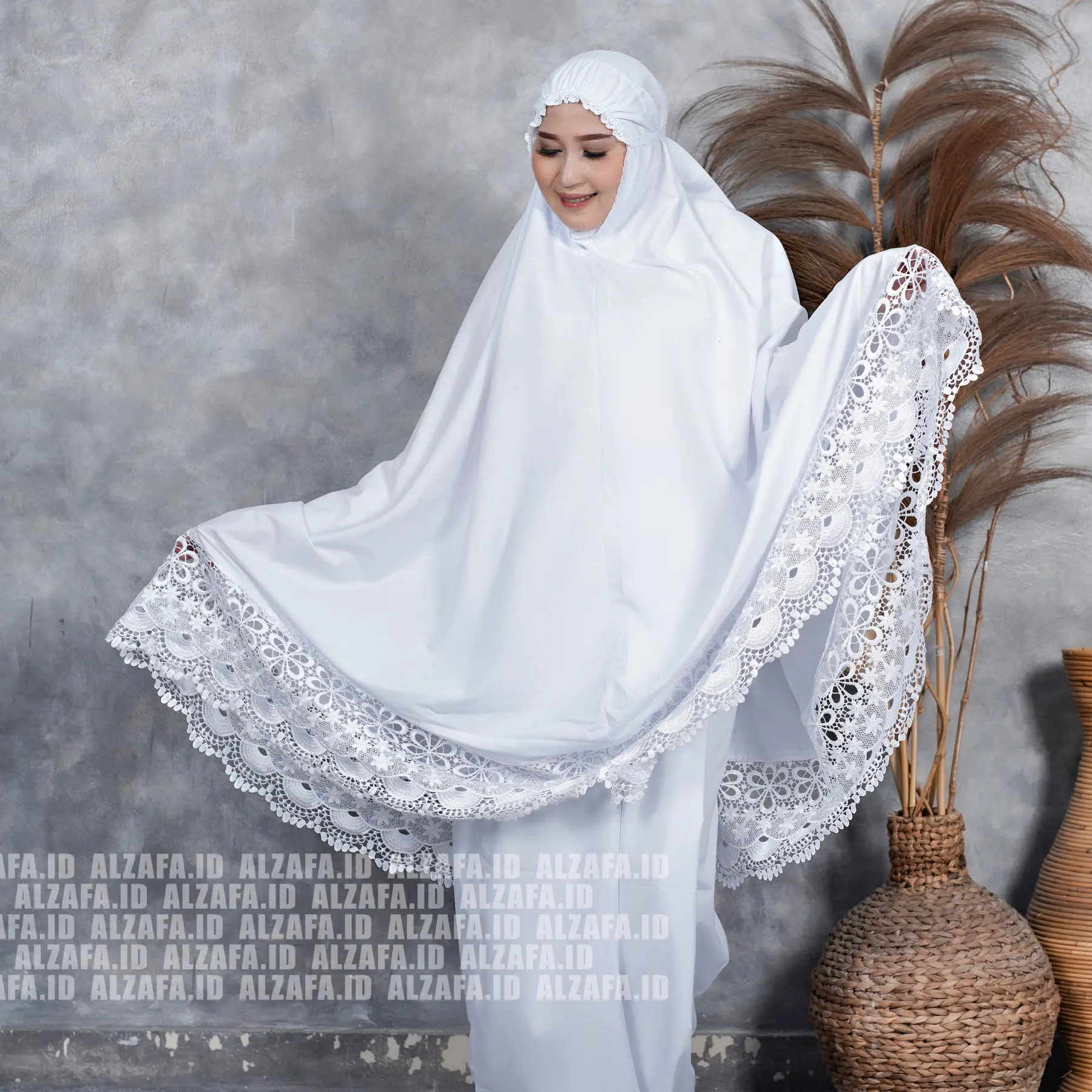 Mukena Dewasa Jumbo Katun Mikro Putih Bersih/Brokenwhite New Exslusif Renda Mellati Import ( Renda Bawahan ) Muslim Mukenah