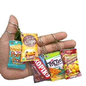 (50pcs) Gantungan Kunci Snack Kotak Bantal, PAKET USAHA MURAH, Souvenir Ulangtahun Souvenir Khitanan, Gantungan Kunci Snack Ring Rantai Besar Premium