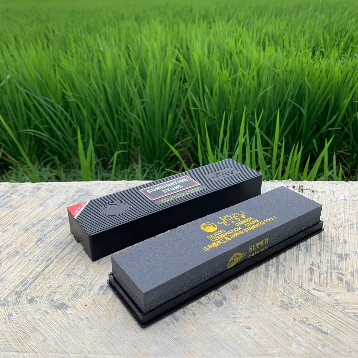 Combination Stone untuk Pisau Arit dan Golok - Batu Asah dengan 2 sisi halus dan kasar