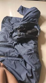 Product Review of Larisko Jaket Windbreaker Wexzy Waterproof Premium from B**I 1