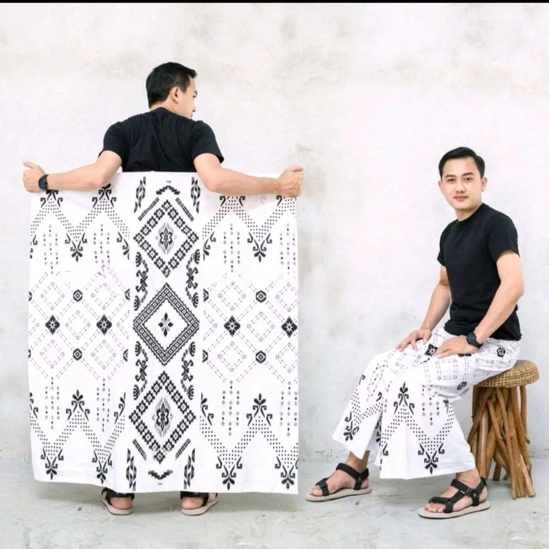JAVARIES BATIK - Sarung Batik Pria Dewasa Motif  Balimoon, Sarung Printing Kombinasi Lembut, Kain Katun Poly,Mewah, Nyaman, Santri Muslim Pekalongan.