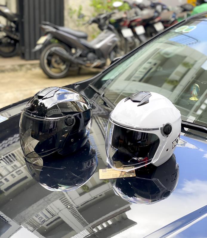   1 Kính  Nón bảo hiểm 3 4 ROYAL XH01 1 kính đủ màu bóng tặng túi và logo 2026 Helmet 