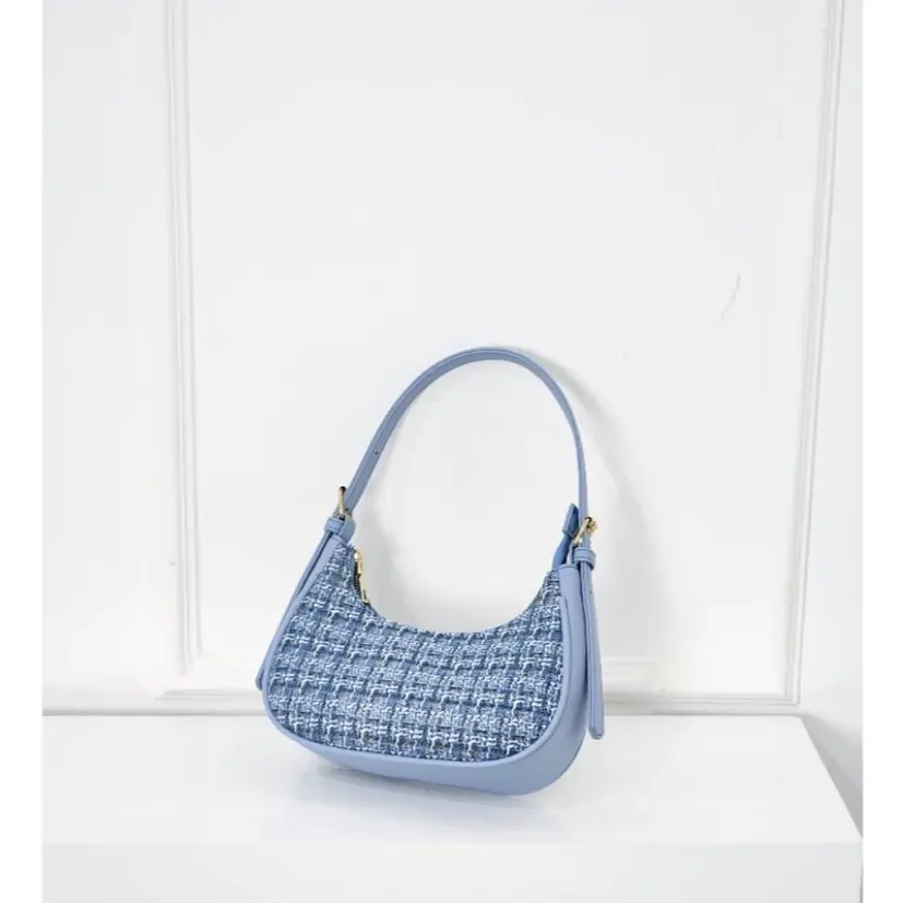 Tas selempang wanita/ Slingbag wanita/ Shoulderbag/