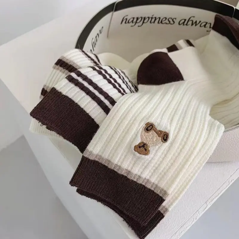 [luckydino] Kaos Kaki Panjang Hitam Putih Cream Garis Horizontal Line Long Socks Black White Korean 7