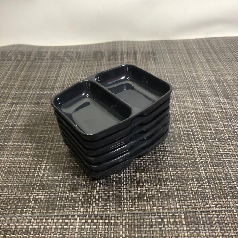 ￼Piring Tempat Sambel Melamin Sekat 2  ( 6 pcs ) Piring Sambal Melamine - Piring Saos Melamin - Mangkok Sambal Melamin - Mangkuk Sambel Melamine Hijau Merah Kitchenware Putih 6