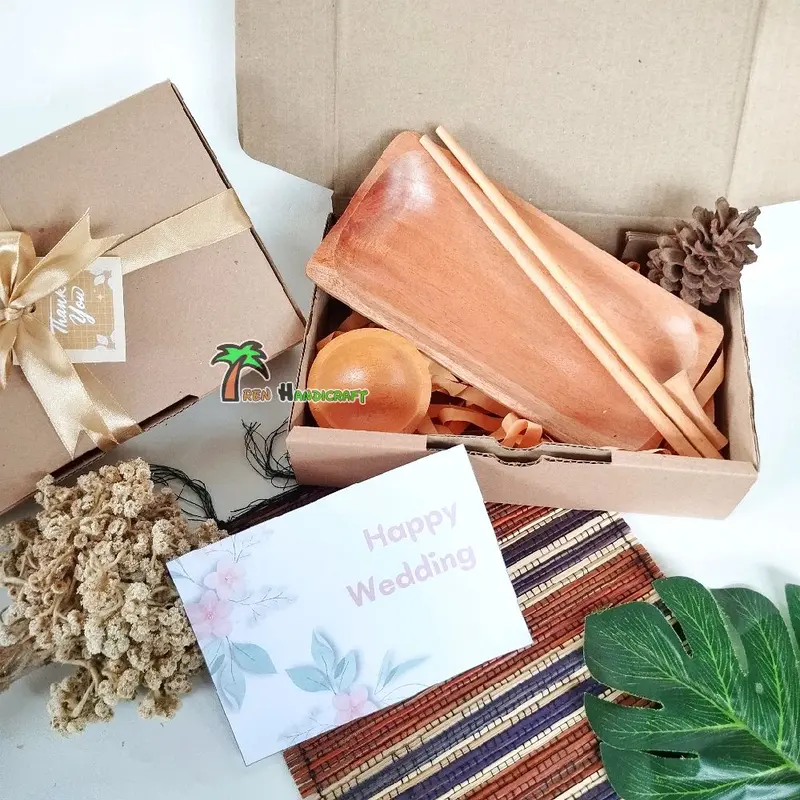 ARENHANDICRAFT Hampers piring sushi kayu (free kartu ucapan) Kitchenware 0