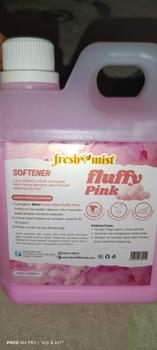 Product Review of Fresh Mist Softener Perendam Pakaian isi Kemasan 1 Liter from V**y A**i 0