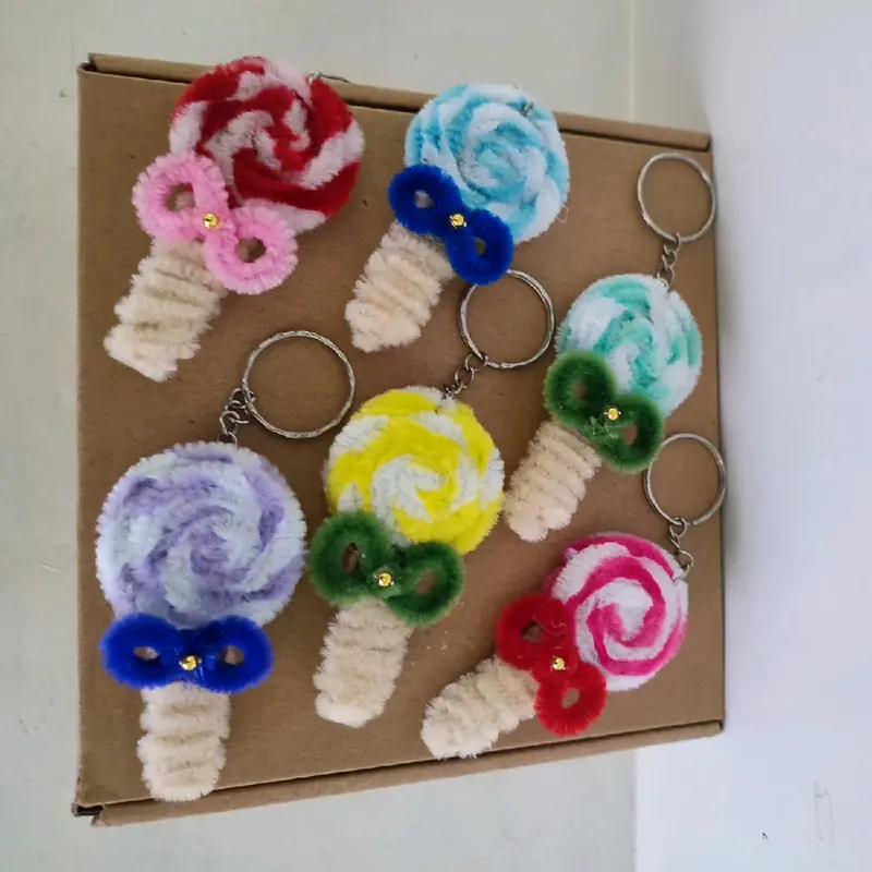 Sovenir Gantungan Kunci Lolipop Kawat Bulu ll Ganci pipe cleaner ll Sovenir pernikahan ll gift ganci even 0