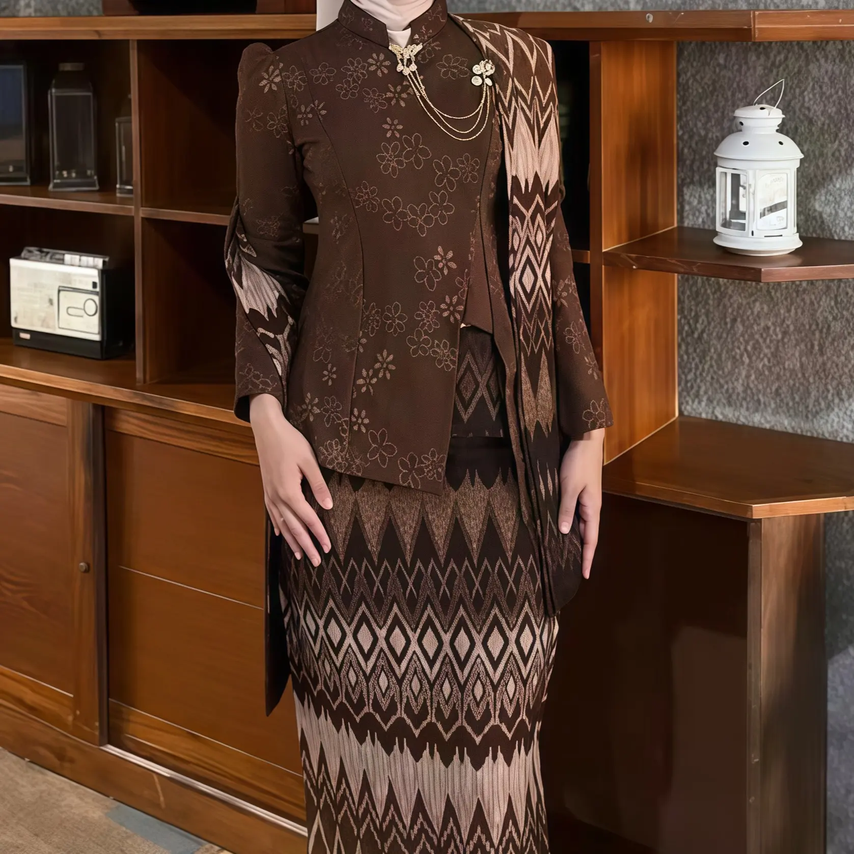 Rok+Selendang Mahogany