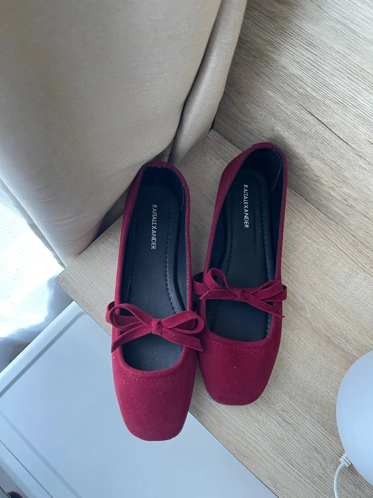 Raitalexander - Danira Red Suede Flatshoes