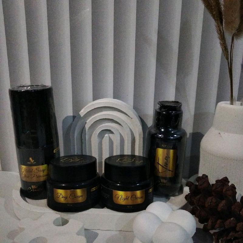Almaxiglow paket glow Instan brightening/almaxiglow paket whitening 3