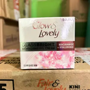 Glow & Lovely GlassBright Ultralight Gel Cream Perawatan Mencerahkan