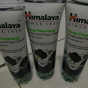 ( Bundle isi 3 ) Himalaya Charcoal Deep Cleansing Wash 100ml | Sabun Cuci Muka Anti Polusi | Arang Kelapa Aktif & Teh Hijau | Brightening