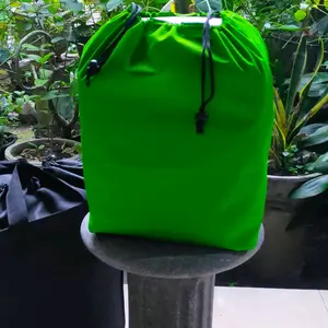 Tas laundry tebal ekonomis kapasitas 7kg pakaian spundbund tebal 100gsm