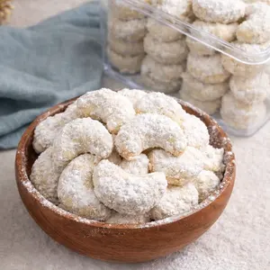 LU'MIERE KUE KERING BUNDA ASHANTY KUE LEBARAN Special Varian Rasa Kastangel Renyah Asin Gurih & Choco Square Rich Manis Cocok untuk Camilan Keluarga dan Hampers