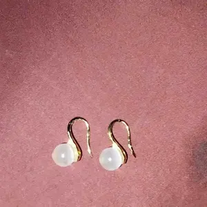 Anting Rambut Sedana dan Giok Lapis Emas Awet Promo - Earrings