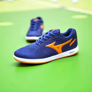Mizuno Sepatu Sneakers Olahraga Unisex 39-43 Terbaru Desain Nyaman Terbaik Outdoor