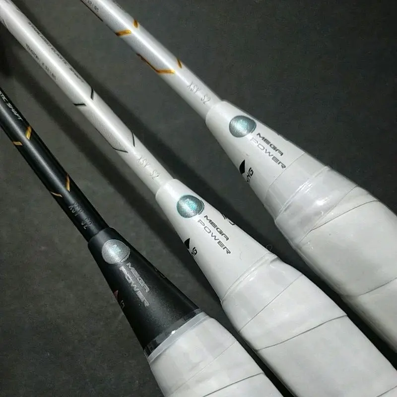RAKET BADMINTON LINING TECTONIC 7 32 LBS BONUS TAS & GRIP 5