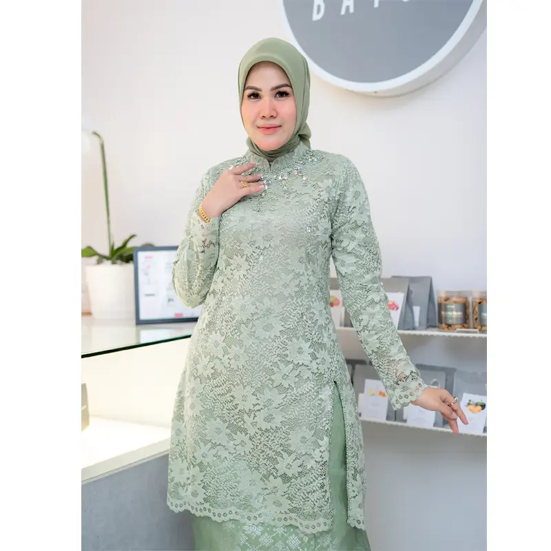 Kebaya Cellyn Sanghai Payet | Kutubaru Full Burkat Mewah | Kebaya Lamaran Wisuda Modern Atasan  Seragam  Baju  Kondangan Atasan Panjang Wanita Pesta Katun Dress Kerah brokat elegan Motif Natal 1