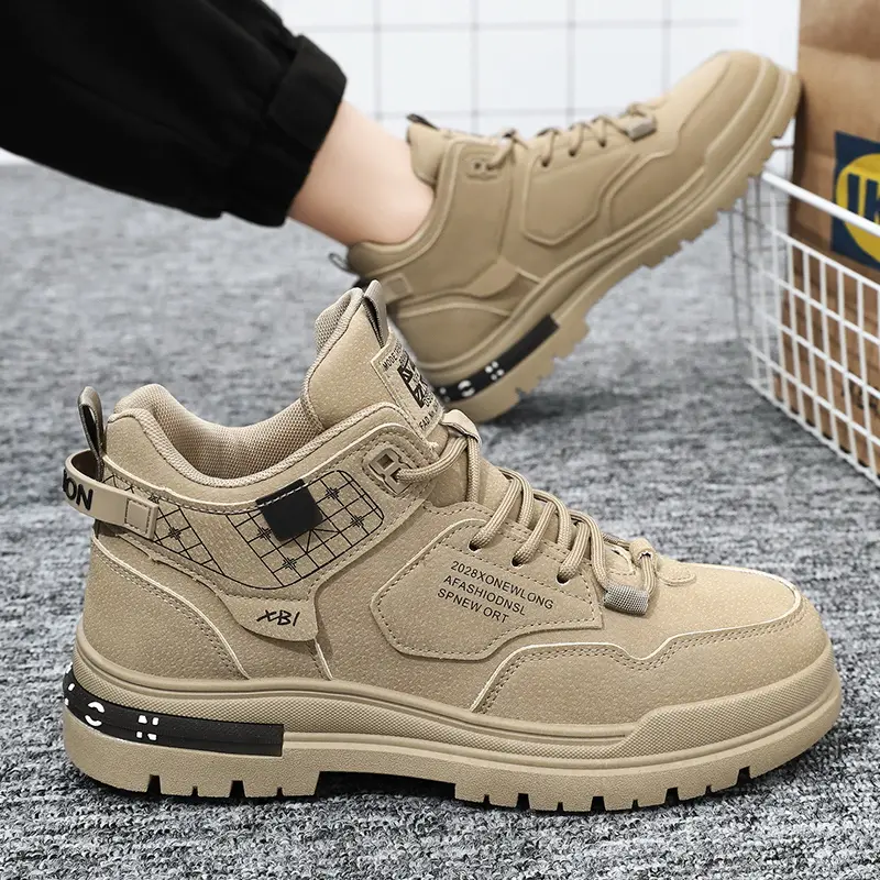 [COD] Sepatu Olahraga dan Rekreasi Pria, Sepatu Pria Baru, Sepatu Kerja High-Top Bersirkulasi, Sepatu Perlindungan Tenaga Kerja Anti-selip Pria Yang Trendi dan Serbaguna Casual Shoe Sport Sneakers Running