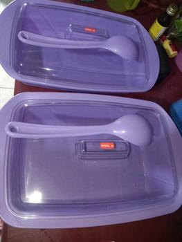 Product Review of Wadah saji plastik tutup bening ukuran M dan L from A**A 0