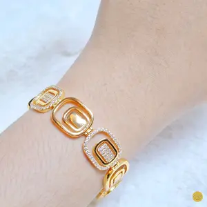 (Beli 2 Bonus 1 Random)Gelang Rantai Kelopak Daun Warna Emas 22k Kualitas Premium|Aksesoris Wanita-Anti Karat