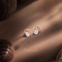 Gambar Anting Berlian Wanda - Blumee - Earrings dari Wanda House Of Jewels Kota Administrasi Jakarta Pusat 3 Tokopedia