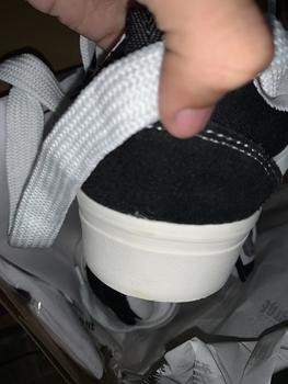 Product Review of Corvalue - Sepatu Sneakers Unisex Pria Wanita Otaru Black White Shoes Casual Sneakers Hitam from z**🎱 2