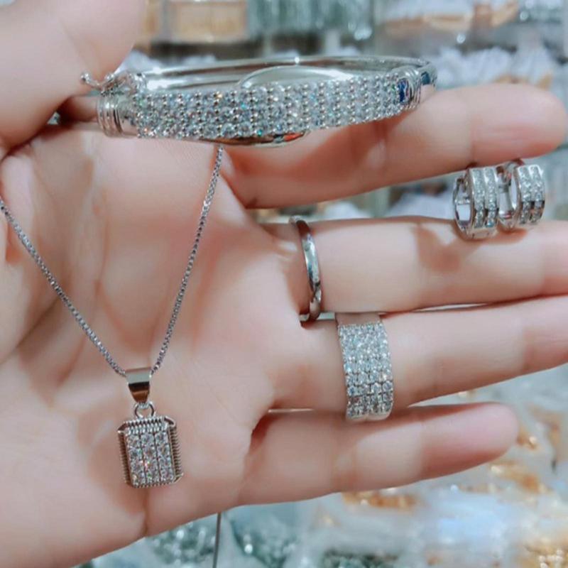 Product Introduction of Satu Set Perhiasan Silver Wanita Dewasa Model Full Mata Berlian Lapis Emas Putih Titanium/Anti Alergi Terbaru 8