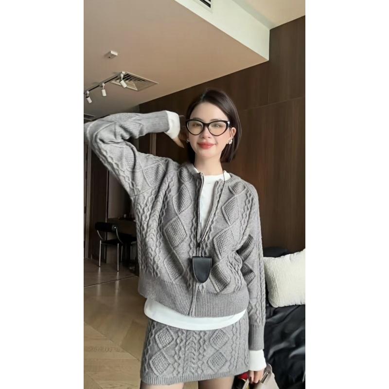 Áo Khoác Len Có Khóa Kéo Xoắn Cổ Điển Dành Cho Nữ, Phong Cách Đầu Xuân, Dáng Rộng Vừa Vặn, Thiết Kế Lười Biếng, Thường Ngày, Mỏng Vừa Vặn, Áo Cardigan Dệt Kim, FromCC