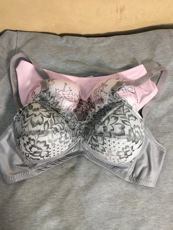 Grosir BH Bandung 2pcs&4pcs - Bra Wanita Berkualitas Busa Tipis Tanpa Kawat Pink Renda 4