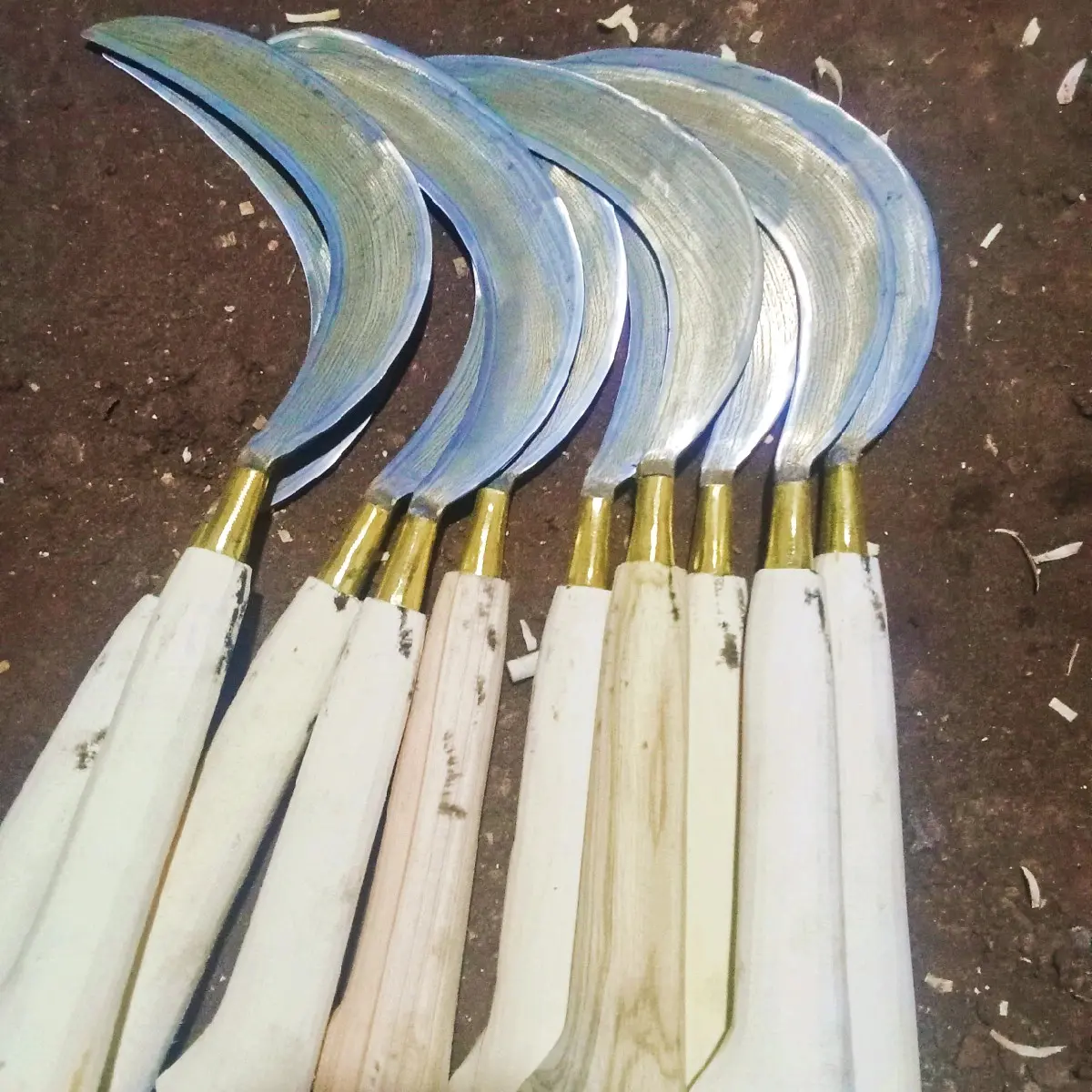 Alat Potong Rumput Pamor - Model Terbaru