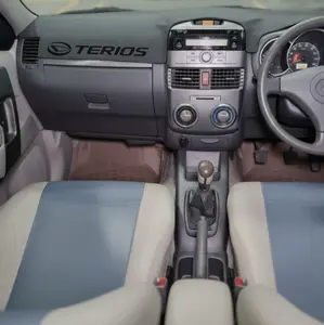 karpet/cover/alas/turup dasboard premiu mobil toyota rhush & terios thn2006-2017.bisa custem logo GRAFIR Car