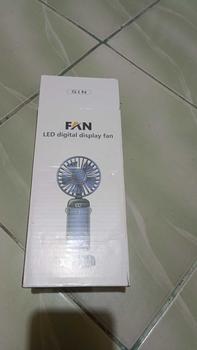 Product Review of SBY Kipas Angin Mini Portable Cas USB 20000mAh Bisa Lipat Leher 5-Speed Wind LED Display Dgn Aromaterapi Ponsel Ponsel from k**n 0