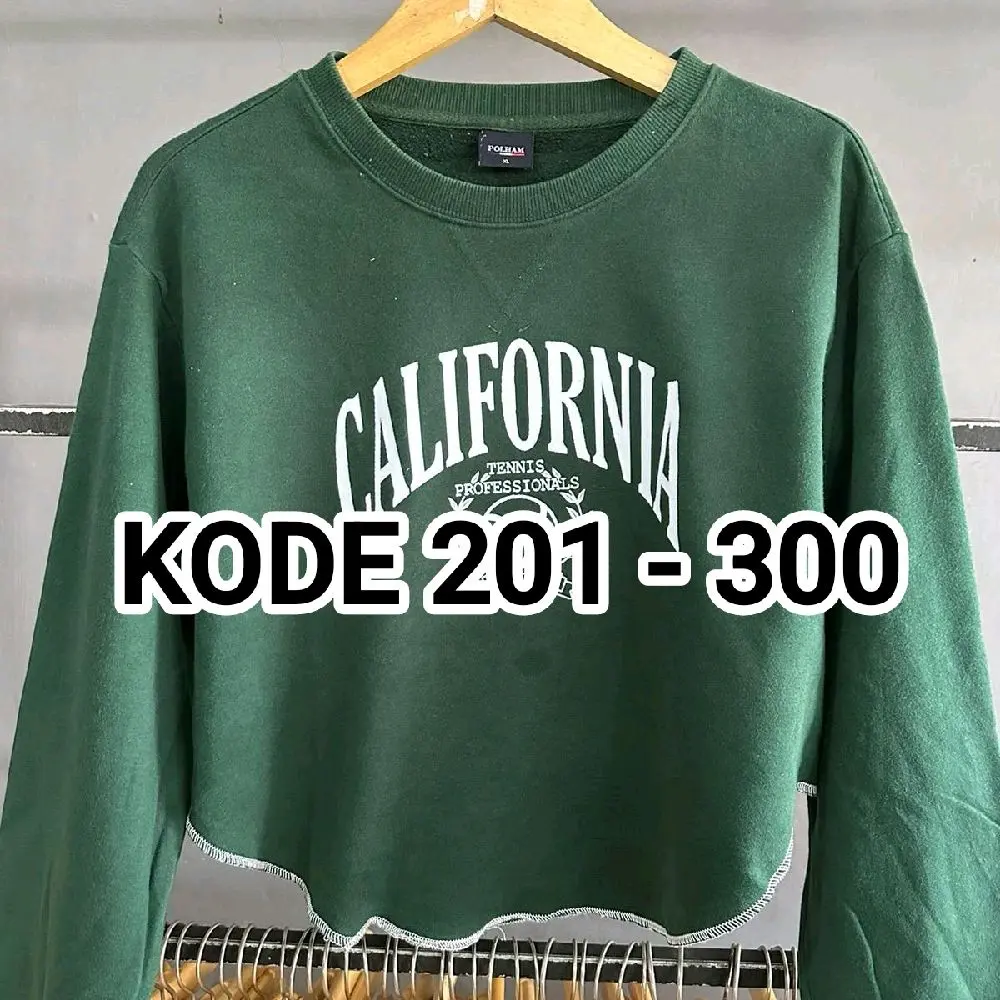 [ 201 - 300 ] Bubabe Sweater Crewneck Unisex