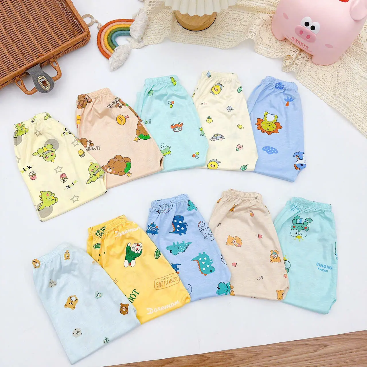 Combo 10 quần đùi thun lạnh cho bé từ 4-16KG. (0-3 tuổi) Em bé, Trẻ sơ sinh, Trẻ mới tập đi quanthun lanh