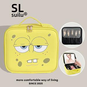กระเป๋าแต่งหน้าลายการ์ตูน SpongeBob ดีไซน์น่ารัก แบบพกพา สำหรับเดินทาง พร้อมกระจกในตัว มีหลายขนาด โหมดไฟ LED ปรับได้ 3 ระดับ