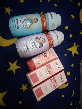 Product Review of OMG Oh My Glow - Bright Booster Glow Kit Paket Perawatan Wajah untuk Kulit Tampak Glowing, Mencerahkan, Tampak Sehat, Menjaga Skin Barrier, Mengandung Niacinamide , Peptide, Vitamin C - Sabun Pembersih Wajah, Moisturizer, Sunscreen from 💕**💕 2