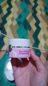 Product Review of Ls Skincare Red Jelly Glowing Whitening Brightening Melembabkan Wajah from n**4 0