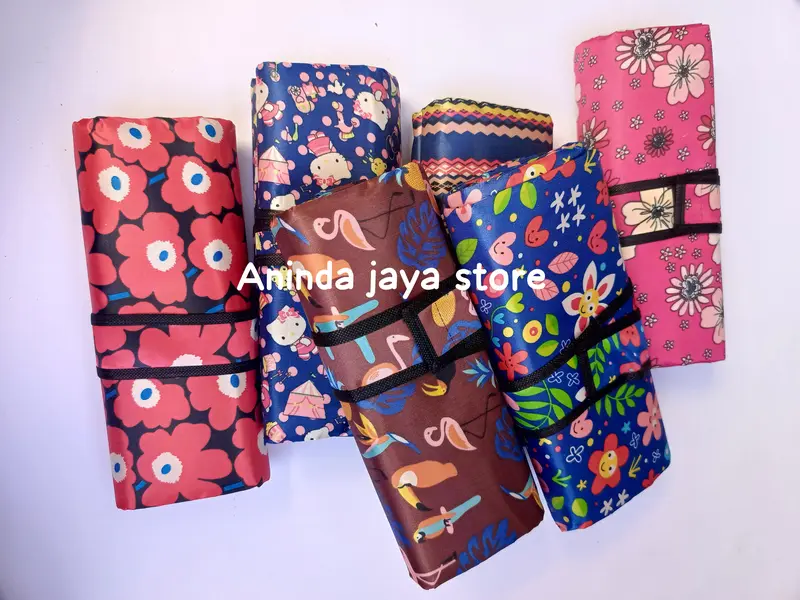 TIKAR PIKNIK 100X150CM MOTIF RANDOM | TIKAR LIPAT MOTIF | TIKAR MICROSATIN WATERPROOF 4