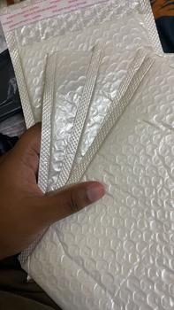 Product Review of Bubble Envelope Padded Courier Mailer Sampul Gelembung Warna Shipping Pos Ekspres Packing from q**s 0