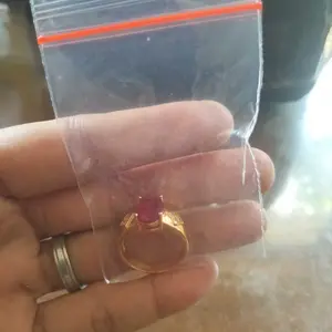 CINCIN EMAS BATU GIOK MERAH UKIR POLOS XUPING ANTI LUNTUR