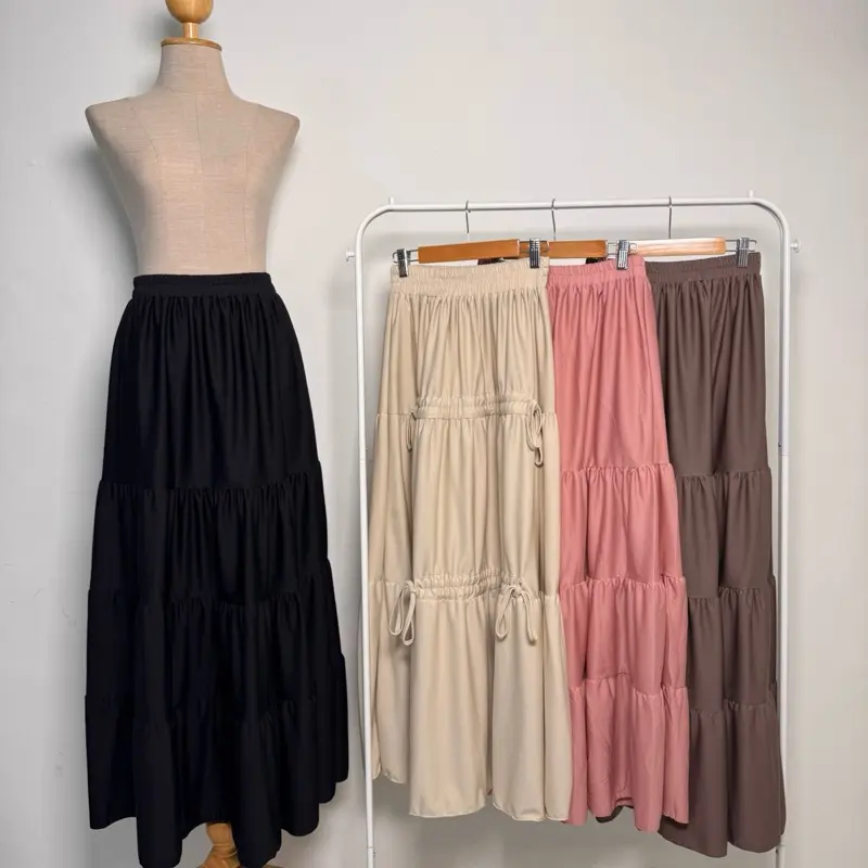 NEW ARRIVAL MIRA SKIRT PLAIN