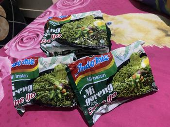 Product Review of Indomie cabe ijo isi 5 pcs Hijau Pedas Instan Makanan from P**🌺 1