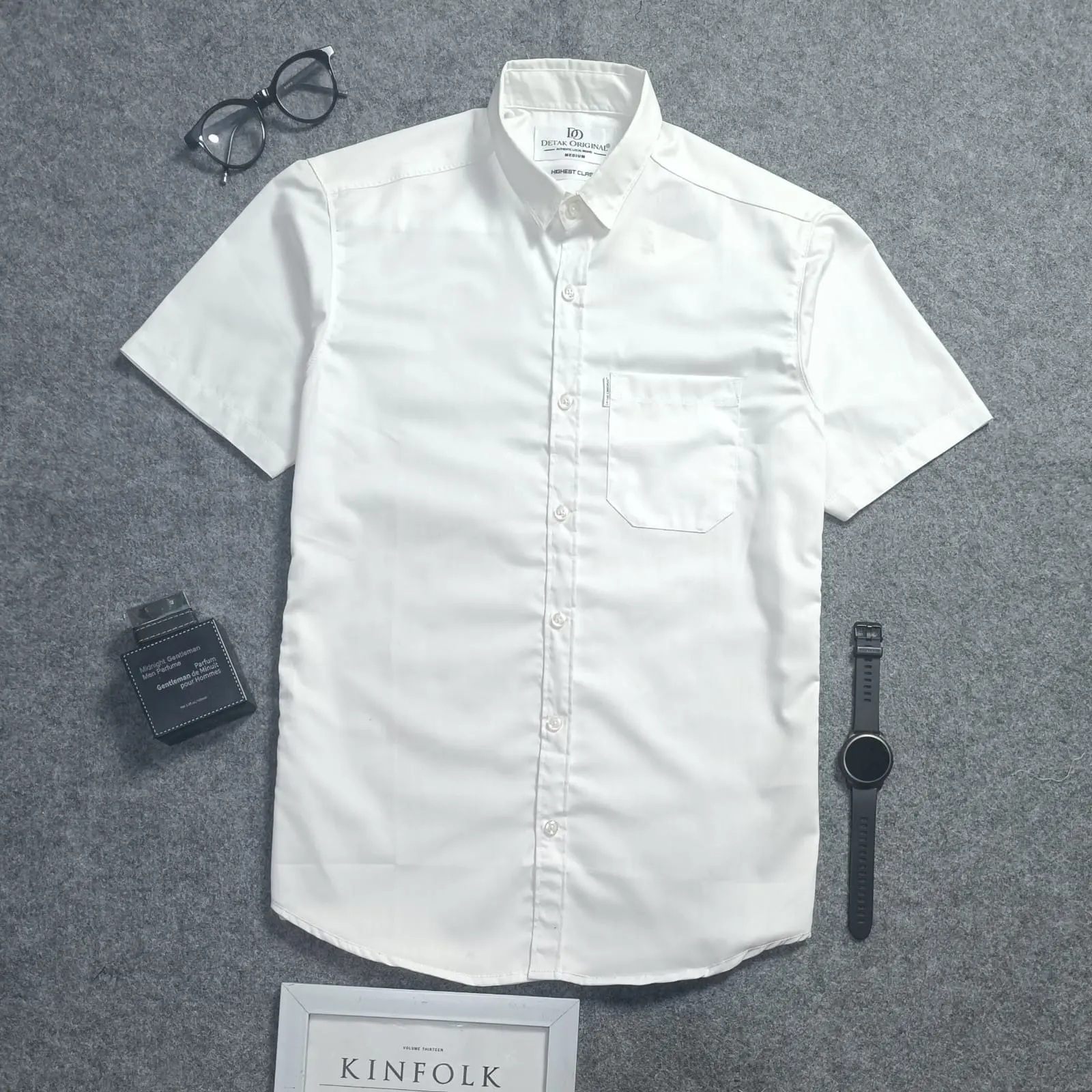 Kemeja Pria Slimfit Lengan Pendek [PUTIH] Katun Twill Premium Casual/Formal Basic Kantor Distro by Gudangkemejaid