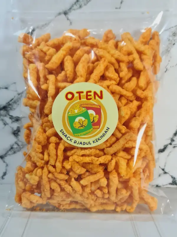 TWIST-TWIST RASA JAGUNG BAKAR 250gr RASANYA BIKIN  MUTER Cemilan Makanan Keripik Pedas Kering 3