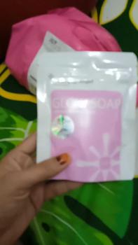 Product Review of Glow Soap With Retinol & Niacinamide By Dr Richard Lee sabun pencerah wajah dan badan untuk memudarkan flek hitam kerutan jerawat dan mencegah penuaan dini BPOM Perawatan Tubuh Mencerahkan Wangi from m**💜 0